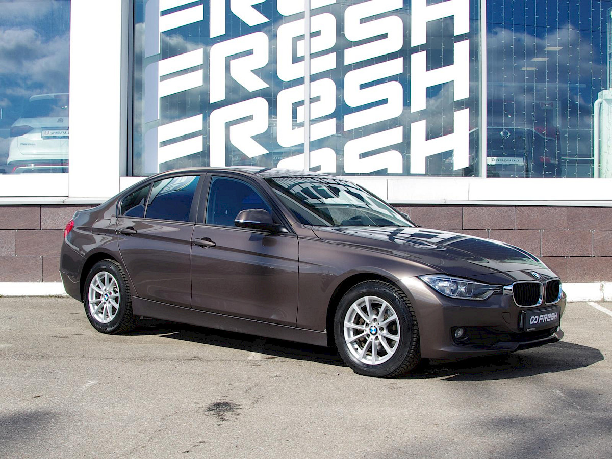 BMW 3 серии, VI (F3x)