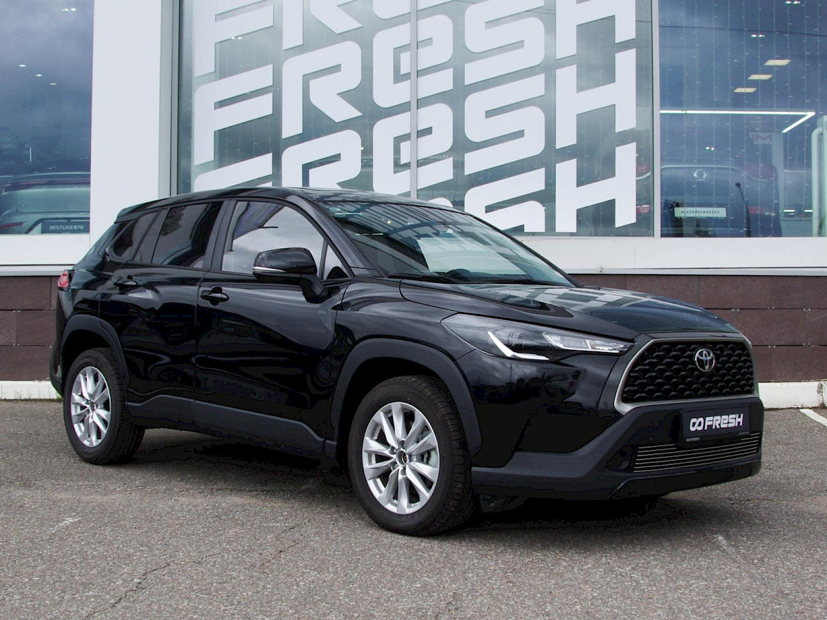 Toyota Corolla Cross, I