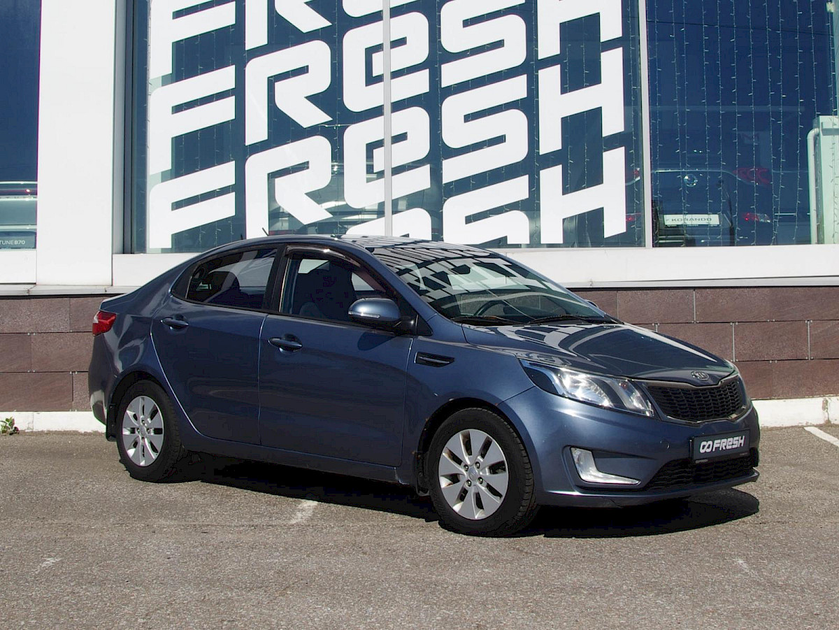 Kia Rio, III